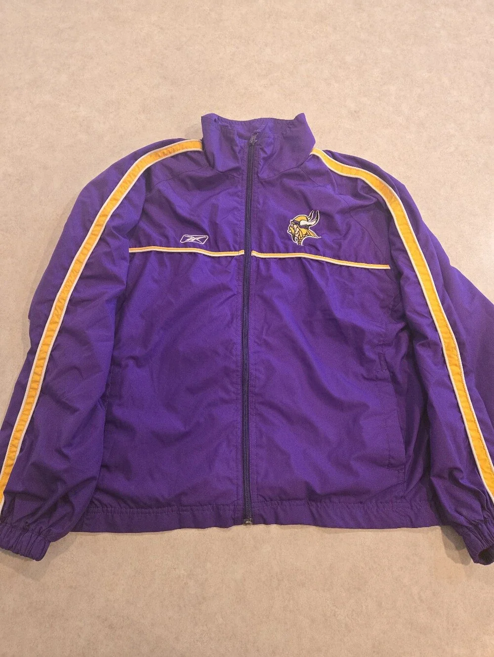 Minnesota Vikings Windbreaker- Youth Large